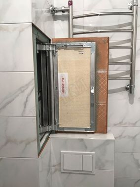 Люк под плитку Секрет 3.0 200*650 Люк под плитку Секрет 3.0 200*650