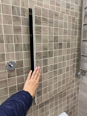 Люк под плитку Секрет 3.0 200*650 Люк под плитку Секрет 3.0 200*650