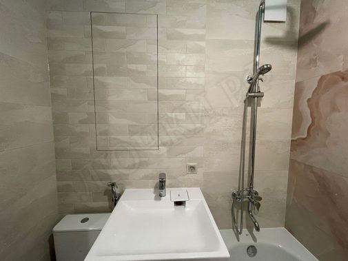 Люк под плитку Секрет 3.0 200*650 Люк под плитку Секрет 3.0 200*650