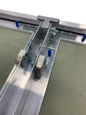 Люк под покраску Хаммер Гиппократ для установки в стену, 2 створки, съёмная перегородка 800*1100 Люк под покраску Хаммер Гиппократ для установки в стену, 2 створки, съёмная перегородка 800*1100